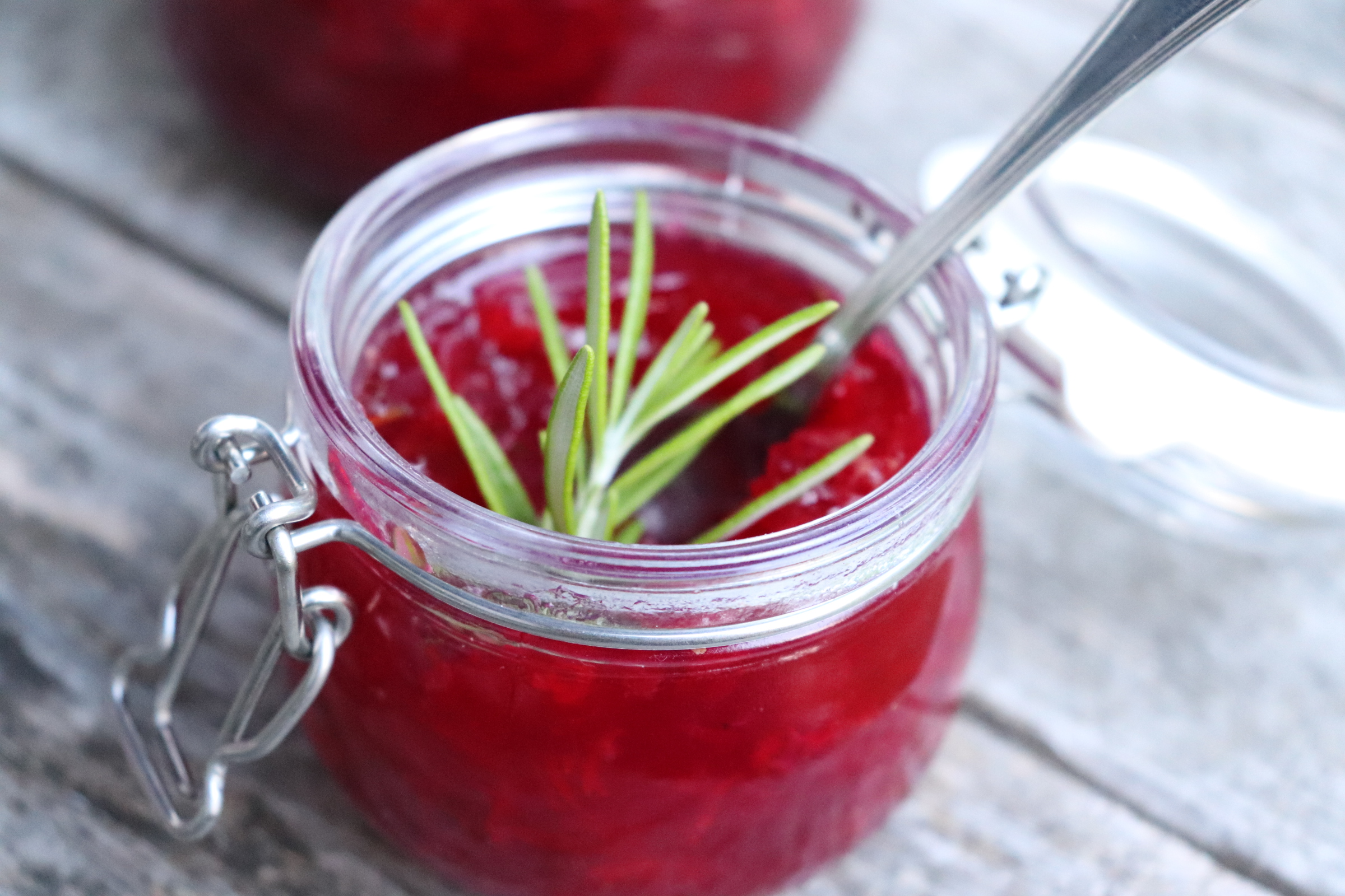 Erdbeer-Chutney bei Salzburg schmeckt