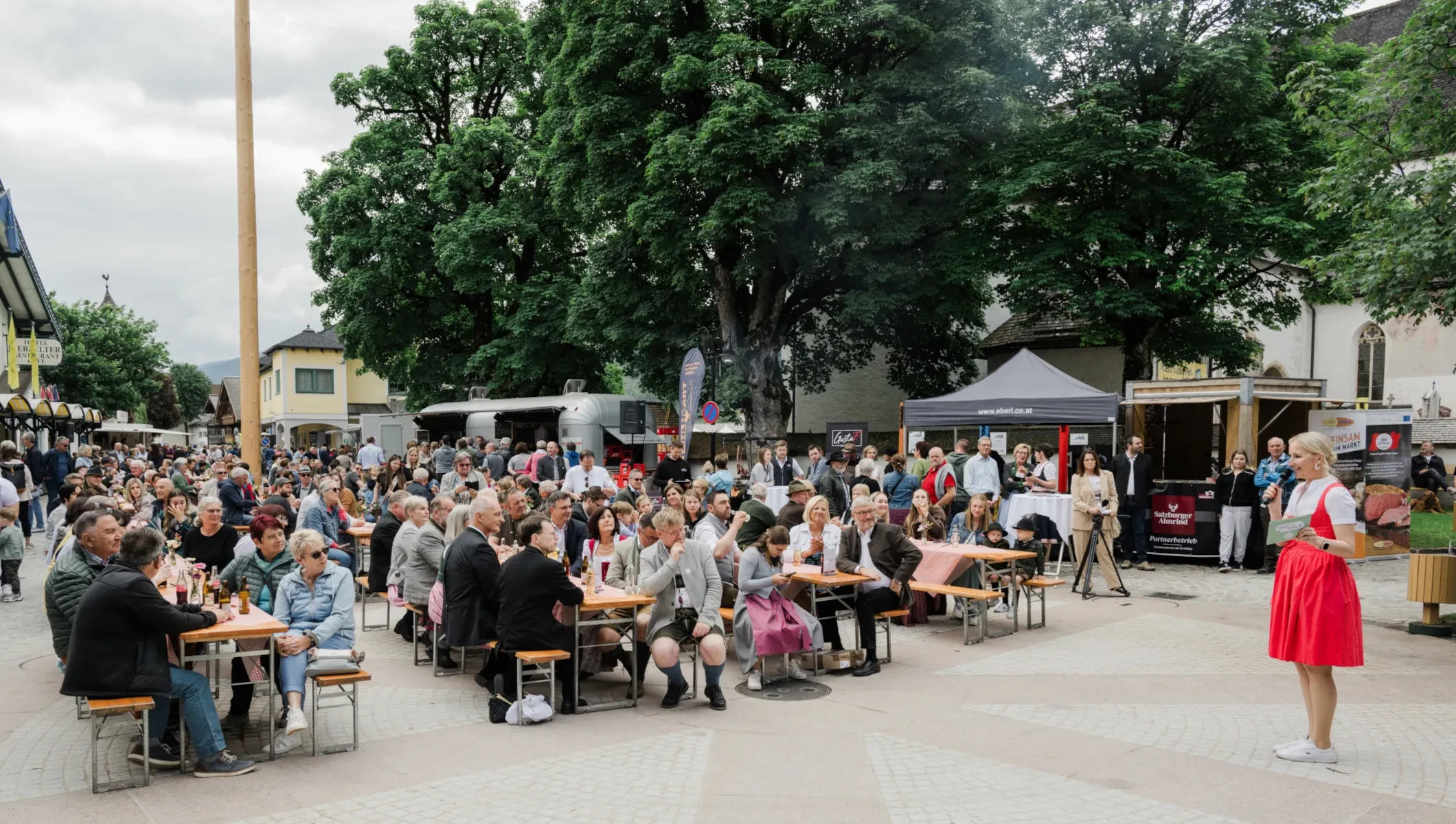 Salzburg schmeckt Genuss_Fest Altenmarkt 2024_Moderatorin Peha