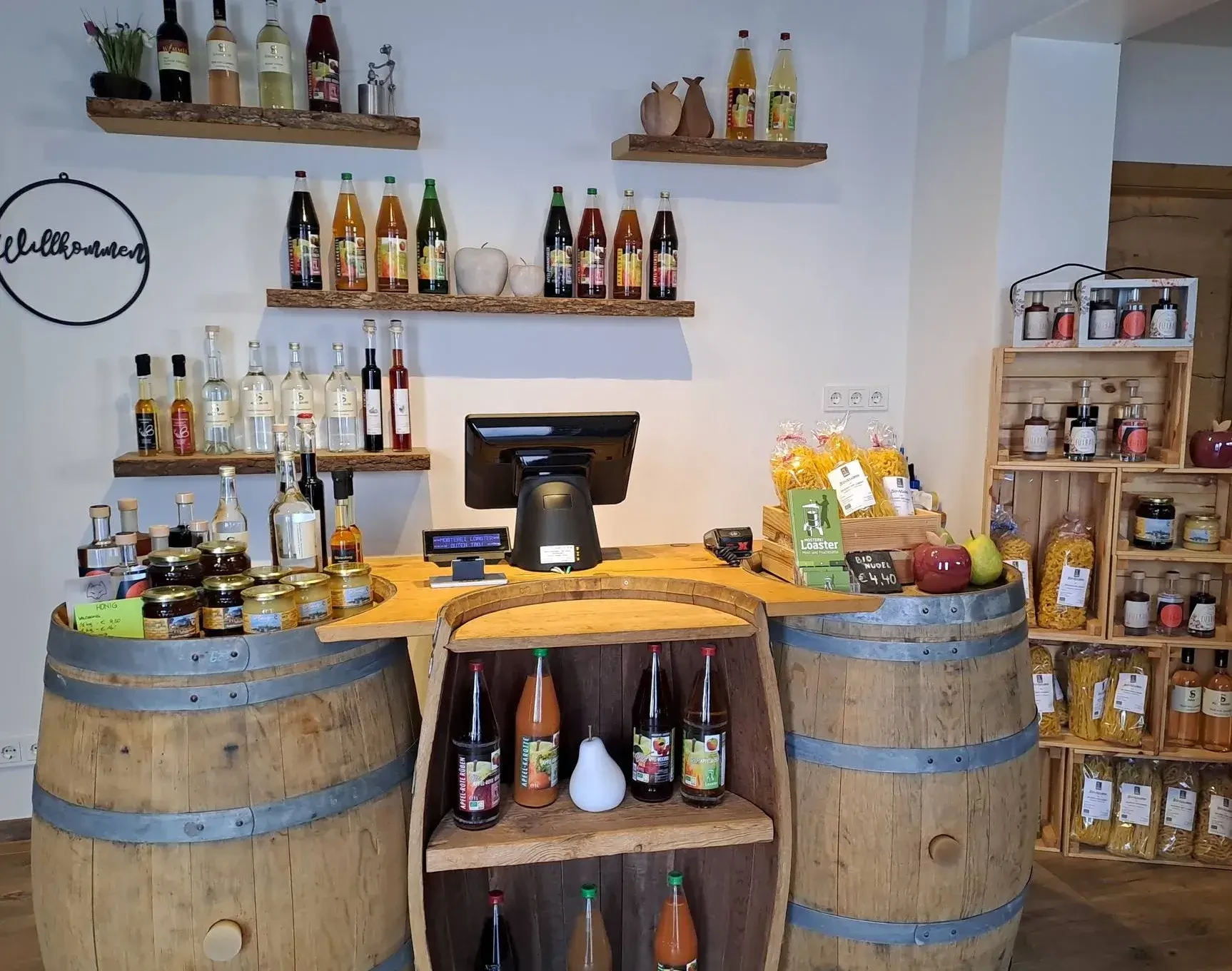 Hofladen Mosterei Loaster aus Seekirchen am Wallersee – Familie, Regionalität, Ursprünglichkeit, Qualität und ehrlicher Genuss.